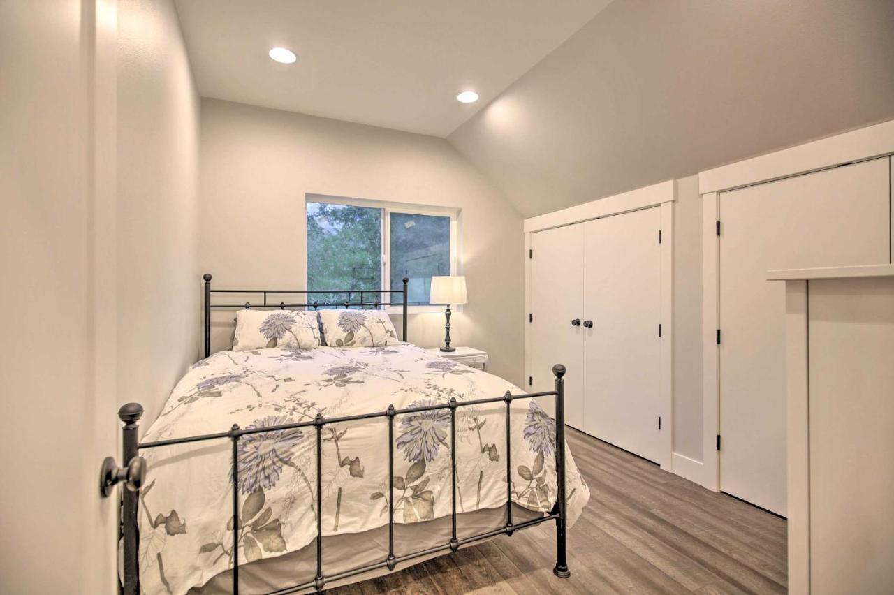 Chic Farmhouse With Creek In Heart Of Wine Country! マクミンヴィル エクステリア 写真